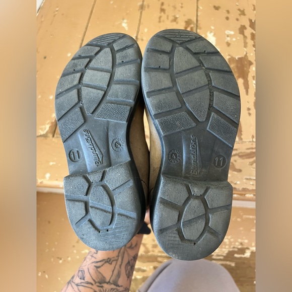 Kid’s Blundstone Chelsea Boot #565 - Picture 7 of 8